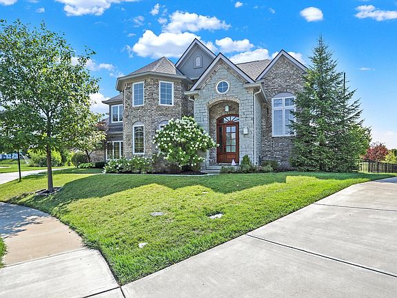 2nd image of 2929 Post Oak Ct