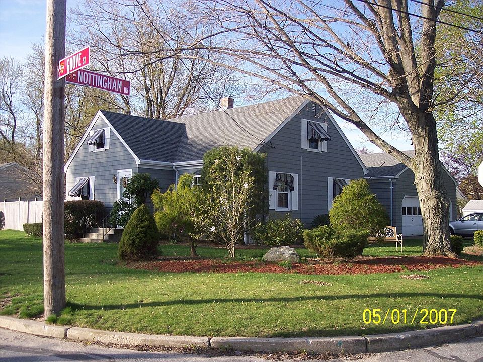 2nd image of 150 Grove St