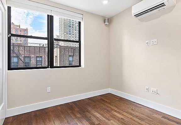 4th image of 336 E 81st St APT 6B