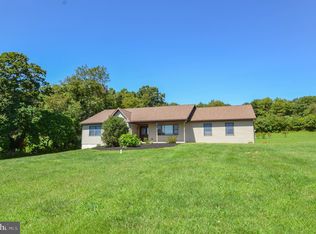 142 Daubert Ln, Lehighton, PA 18235