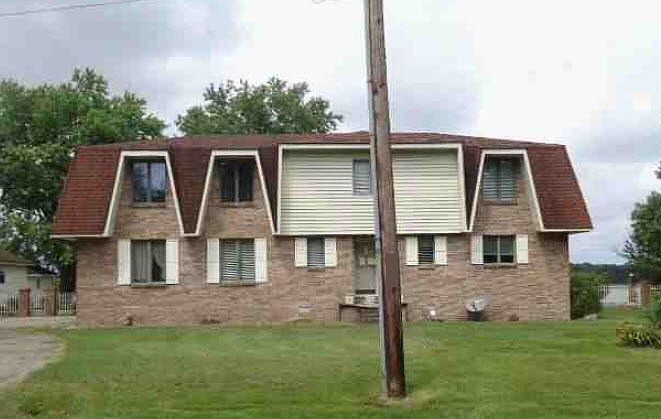 1st image of 739 Riverview Dr