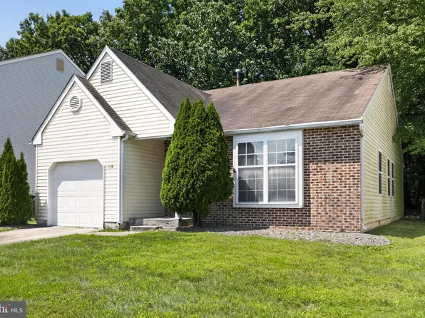 629 Panama Ct, Williamstown, NJ 08094