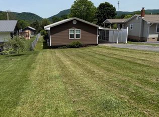 321 Coleman St, Harrogate, TN 37752