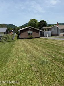 321 Coleman St, Harrogate, TN, 37752