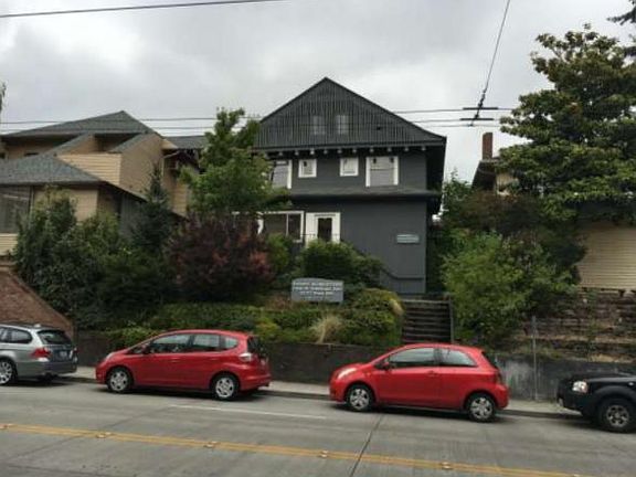 3rd image of 4520 15th Ave NE