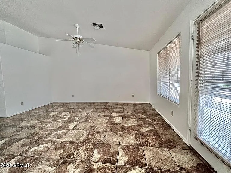 22014 N 73rd Ln — Photo 5