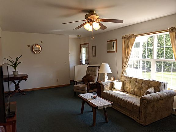 5th image of 549 High Meadow Dr