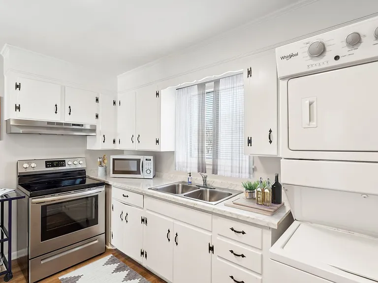 6228 Robertson Ave — Photo 15
