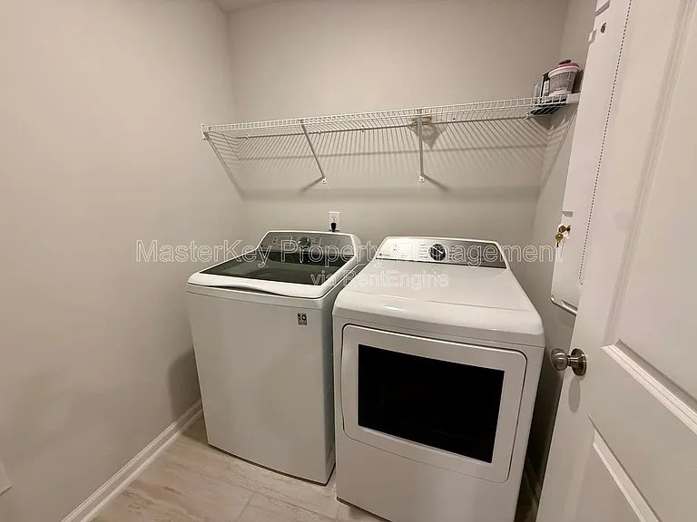 181 Millennium Dr — Photo 14
