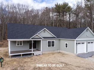 21 Halcyon Dr, Topsham, ME 04086