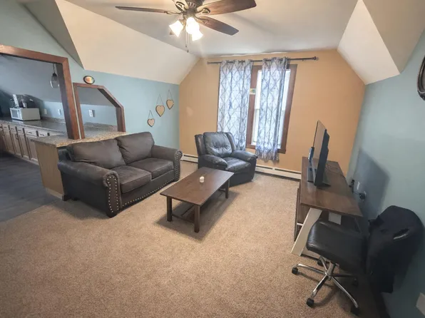 600 9th Ave #1/2, Menominee, MI 49858