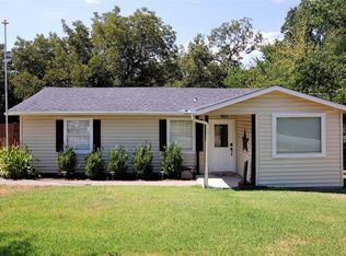 203 Weaver St, Forney, TX 75126