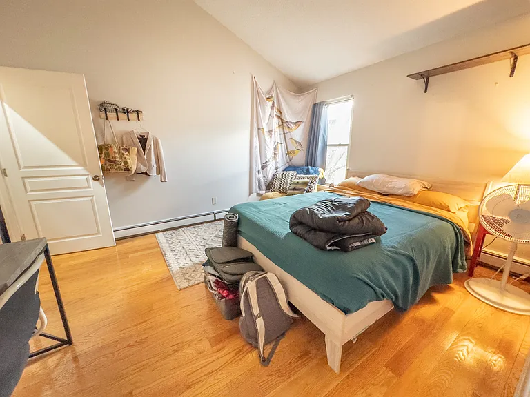 169 Erie St #2 — Photo 7