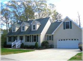 7501 Wallops Mill Pond Rd, New Church, VA 23415