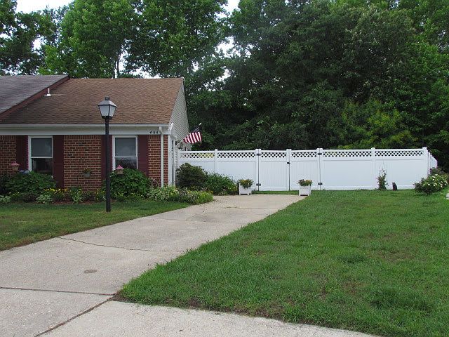 1st image of 404 Cobblewood Bnd