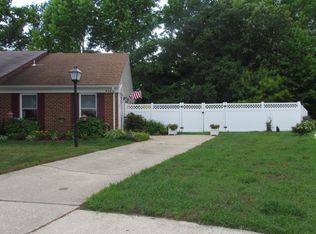 404 Cobblewood Bnd, Chesapeake, VA 23320