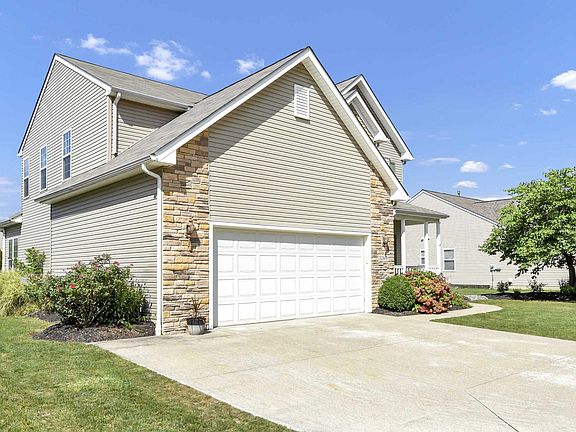 2nd image of 31869 Pondside Dr