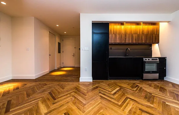 Rented by Nooklyn NYC LLC | media 128