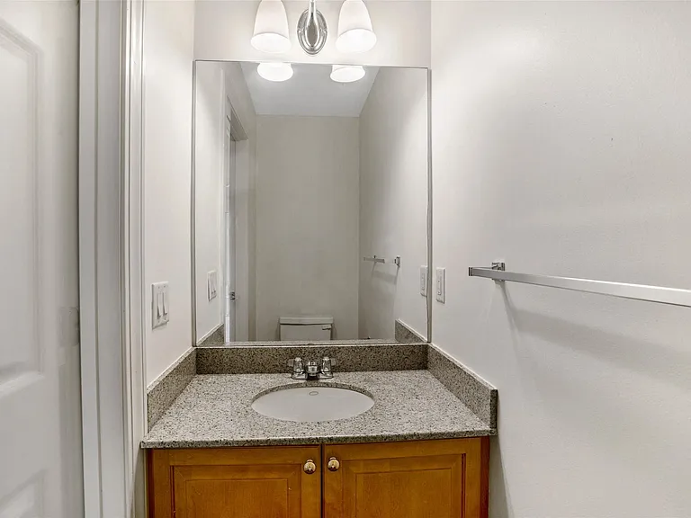 Fairhaven Residential Garden Apartment Homes — Photo 27