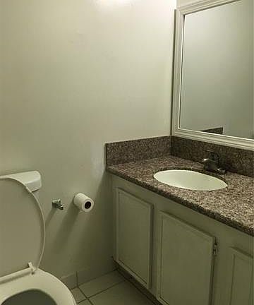 4th image of 1419 Dominis St APT 208