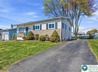526 Faith Dr, Catasauqua, PA