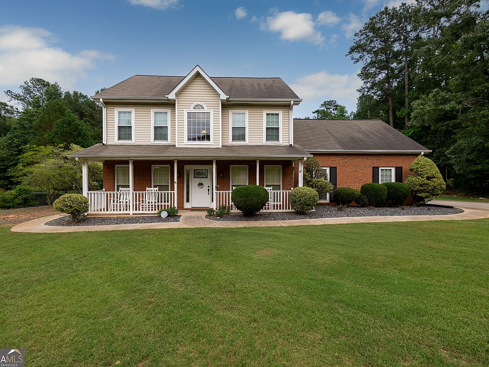 1st image of 308 River Point Dr