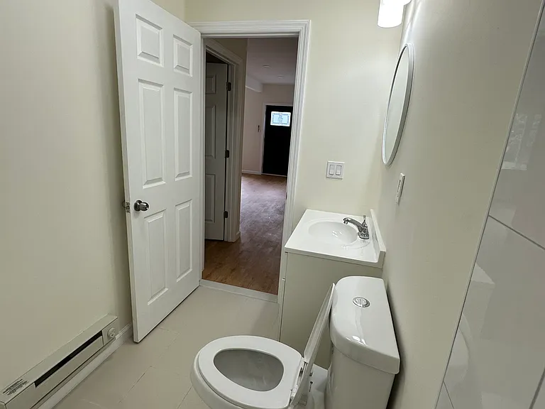 92 Bloomfield Ave #1 — Photo 2