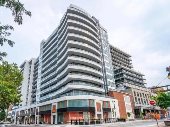 212 King William St #807, Hamilton, ON L8R 1B1