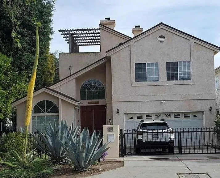 12944 Woodbridge St — Photo 1