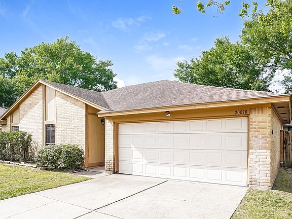 3rd image of 20810 Union Park Dr