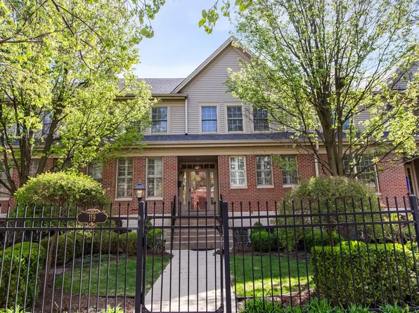 119 N Haven Rd, Elmhurst, IL 60126