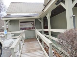 1 Lamere Sq, Ludlow, VT 05149