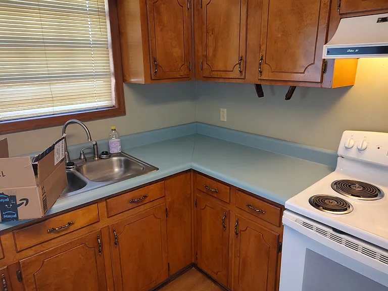 1150 Dickinson St — Photo 12