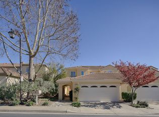 22140 W Lyndon Loop, Castro Valley, CA 94552