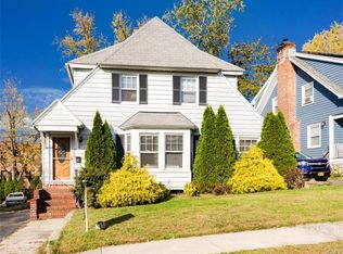 84 Trenton Ave, White Plains, NY 10606