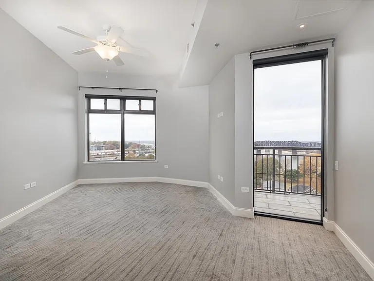 717 Riverside Dr #1105 — Photo 13