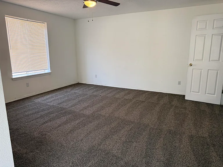 4808 Driftwood Ave NW — Photo 22