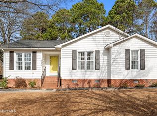 101 Cambridge Road, Greenville, NC 27834