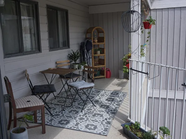 2315 McIntyre St #316, Regina, SK S4P 3Y8
