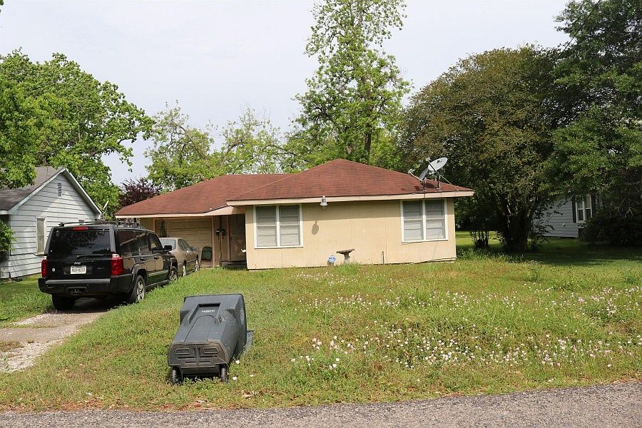 1st image of 6629 Madison Blvd