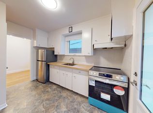 26 Compton Cres, Toronto, ON M3M2C2