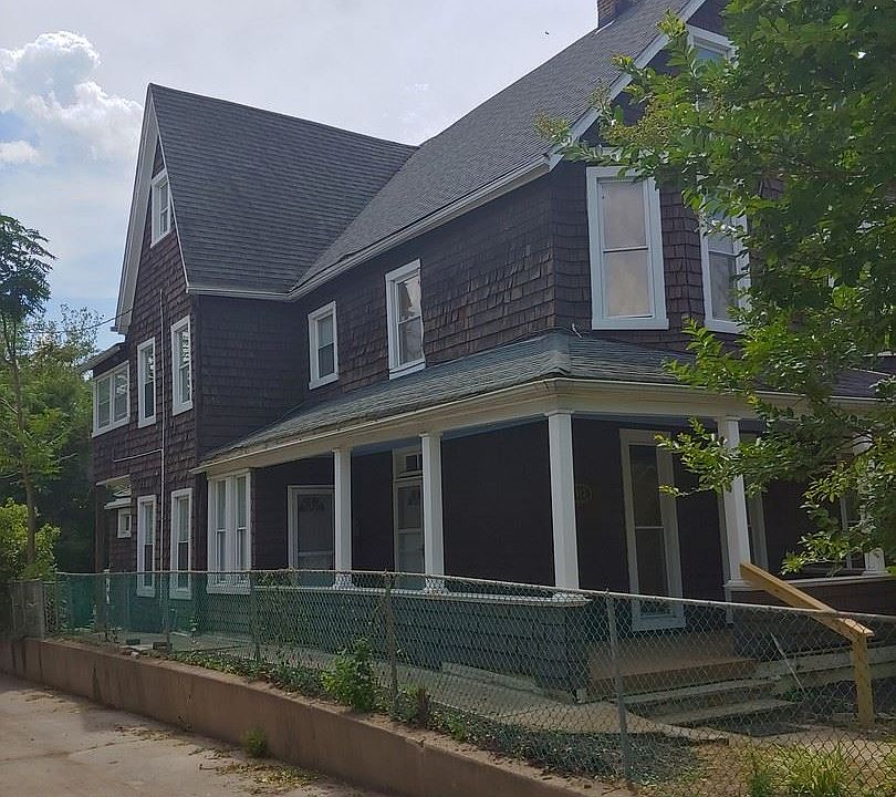 1st image of 813 Gorsuch Ave