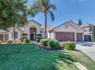 2343 E Richmond Ave, Fresno, CA