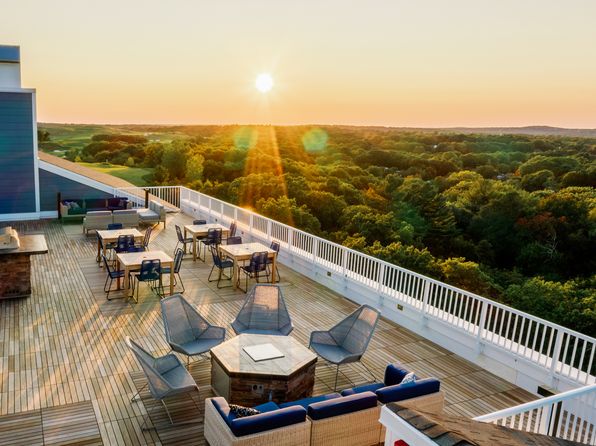 The Q | 200 Quarry Hills Dr, Quincy, MA