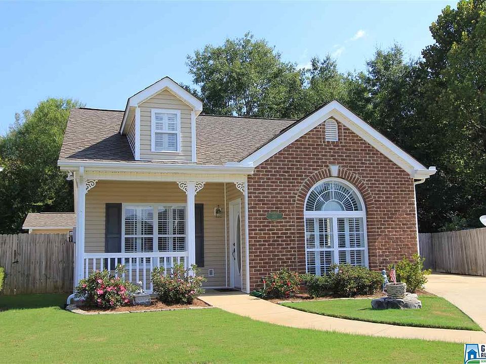 1st image of 219 Belmont Cir SE
