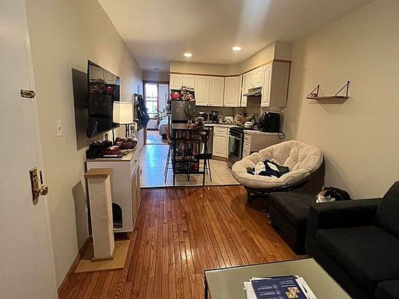 2nd image of 580 Union St APT 2L