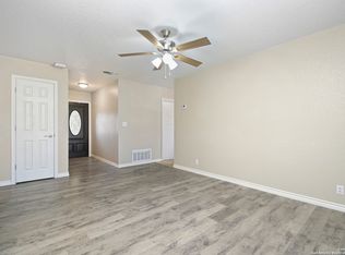 6711 Spring Manor St, San Antonio, TX 78249