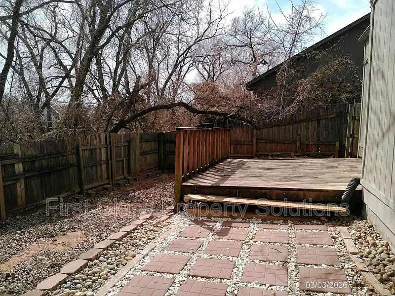 3 bed, 2.0 bath, 1550 sqft, $1,575 — Photo 4