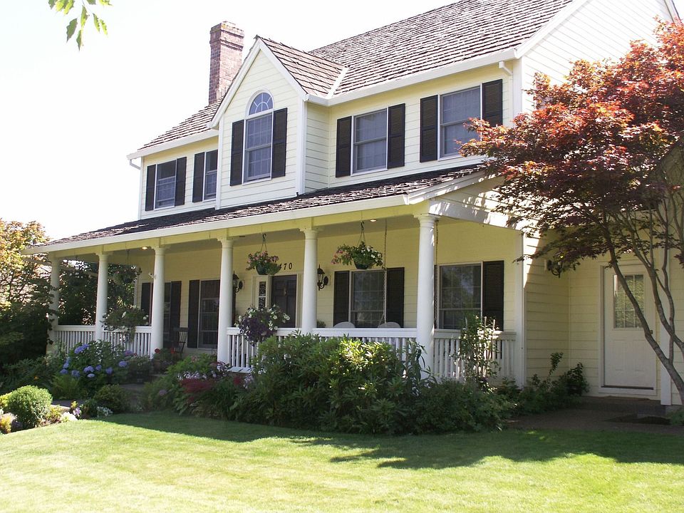 1st image of 3470 Crescent Dr