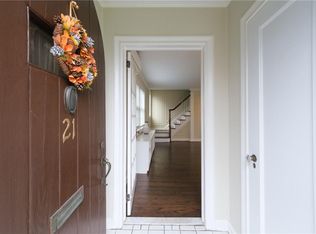 21 Argyll Ave, New Rochelle, NY 10804